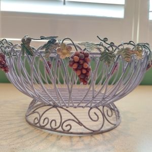 11" Gray Wire Basket with Decorative Woven Wire Grapevine